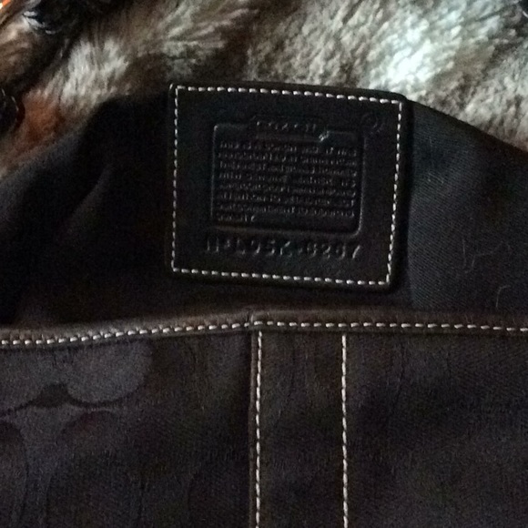 Coach Handbag - Picture 3 of 4